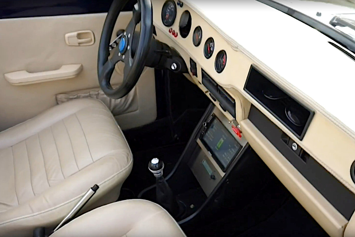 Cockpit VW-Käfer mit Elektroantrieb